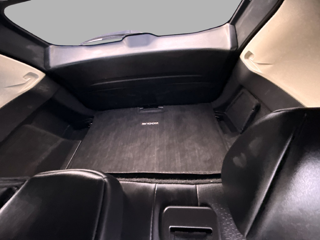Used 2021 Nissan Rogue SV w/ Premium Package AWD/4WD image 14