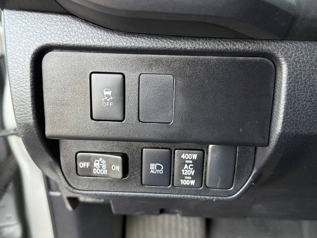 Certified 2023 Toyota Tacoma TRD Off-Road image 26