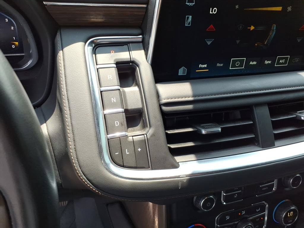 Used 2023 Chevrolet Tahoe High Country AWD/4WD image 31