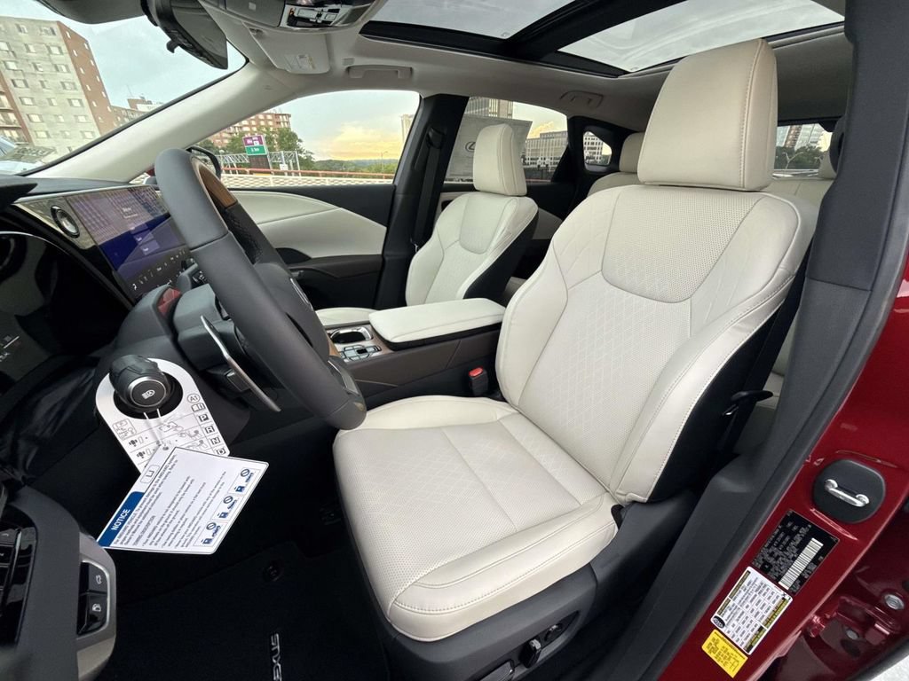 New 2026 Lexus RX 350 Premium Plus w/ Convenience Package AWD/4WD image 2