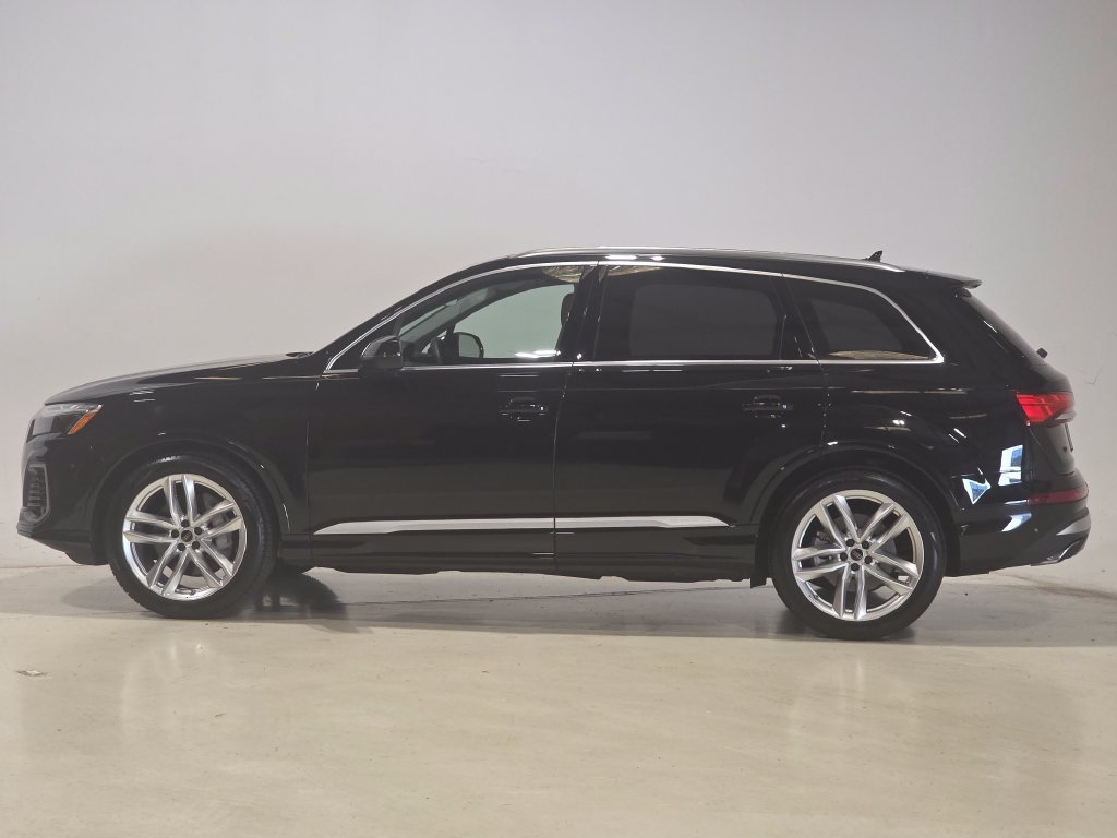Certified 2025 Audi Q7 3.0T Premium Plus w/ Premium Plus Package AWD/4WD image 3