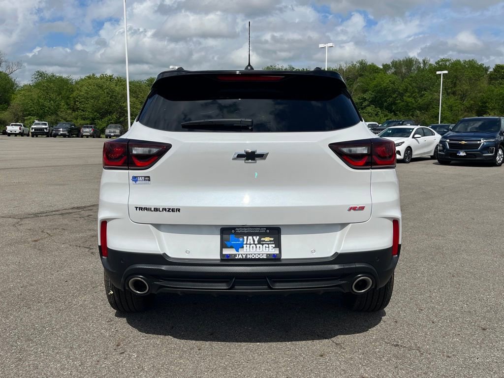 New 2026 Chevrolet TrailBlazer RS w/ Convenience Package FWD image 4