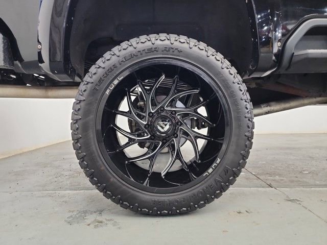 Used 2024 Chevrolet Silverado 3500 LT w/ All Star Edition image 34