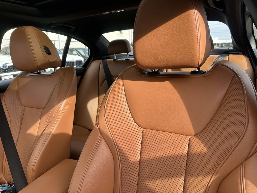 Used 2023 BMW 330e xDrive w/ M Sport Package image 29