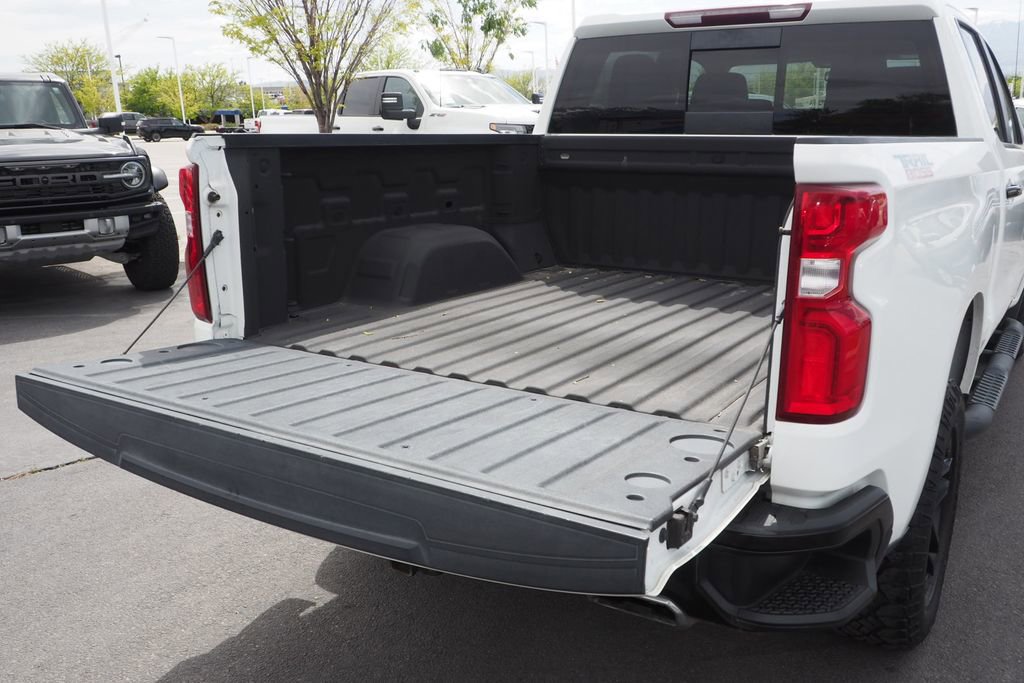 Used 2020 Chevrolet Silverado 1500 LT Trail Boss AWD/4WD image 18