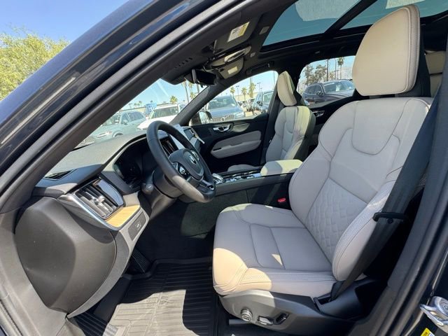 New 2026 Volvo XC60 B5 Plus w/ Climate Package image 9