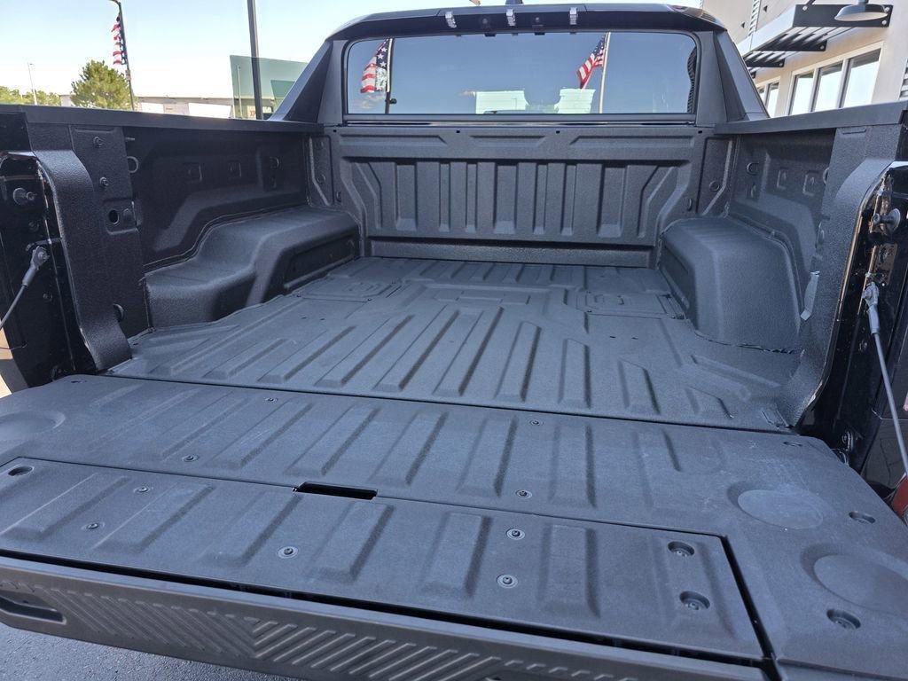 Used 2025 GMC Hummer EV 3X image 38