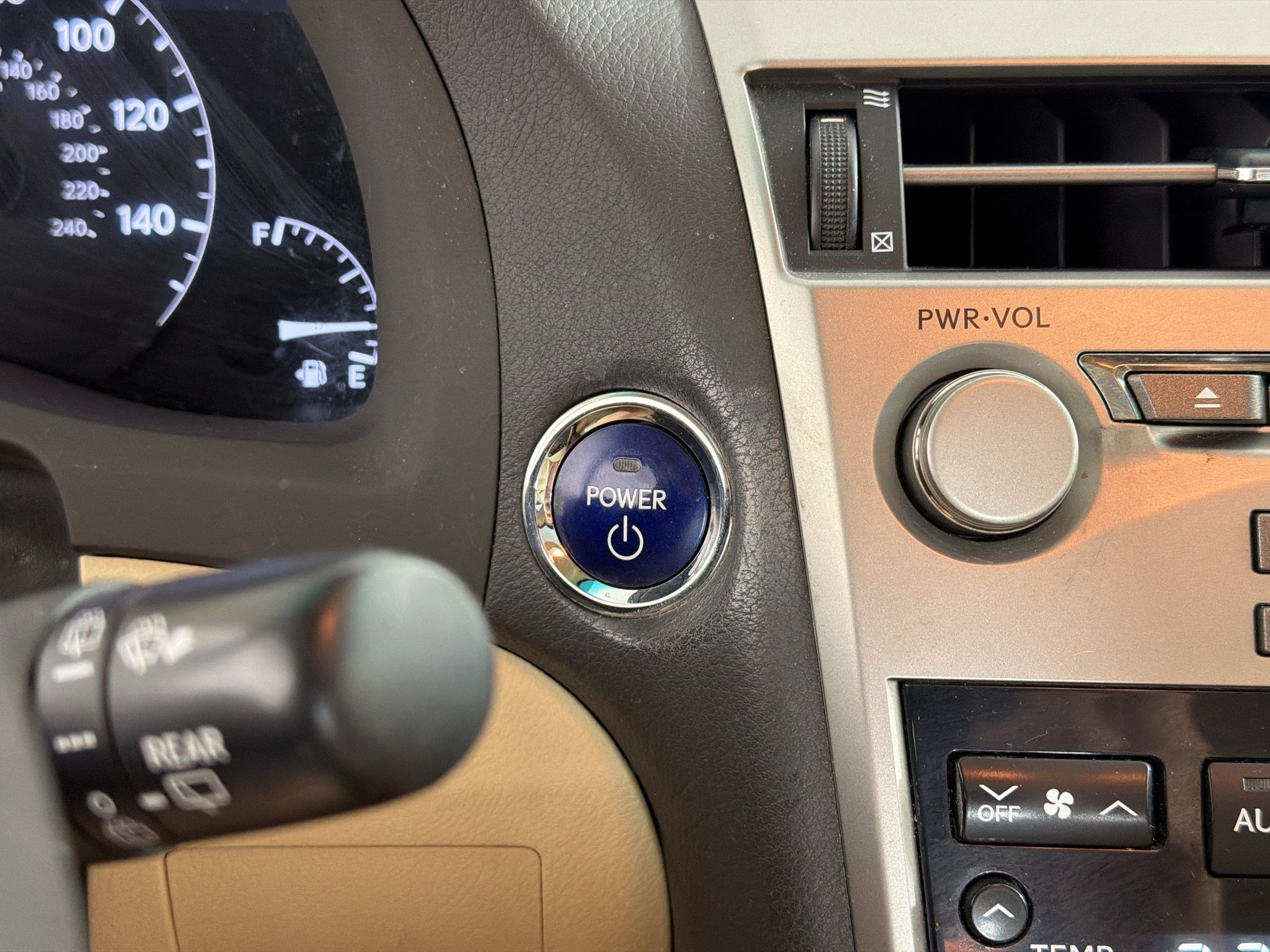 Used 2011 Lexus RX 450h AWD w/ Premium Pkg image 18