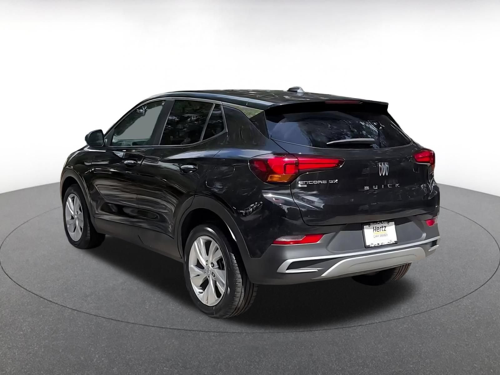 Used 2025 Buick Encore GX Preferred AWD/4WD image 11