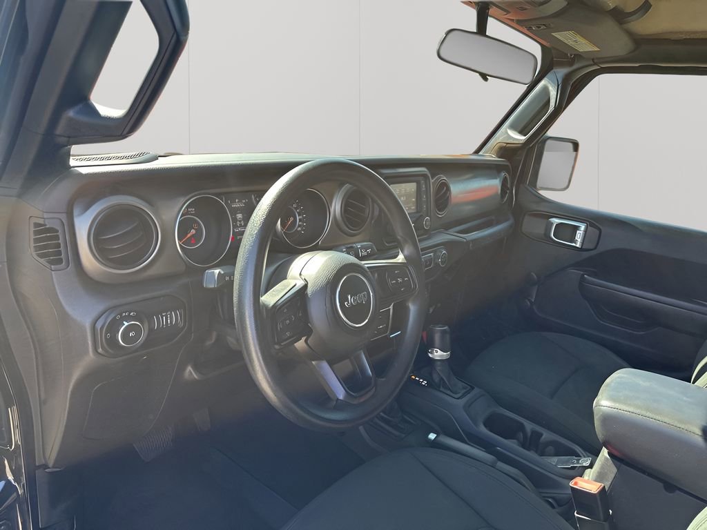 Used 2021 Jeep Wrangler Unlimited Sport image 26