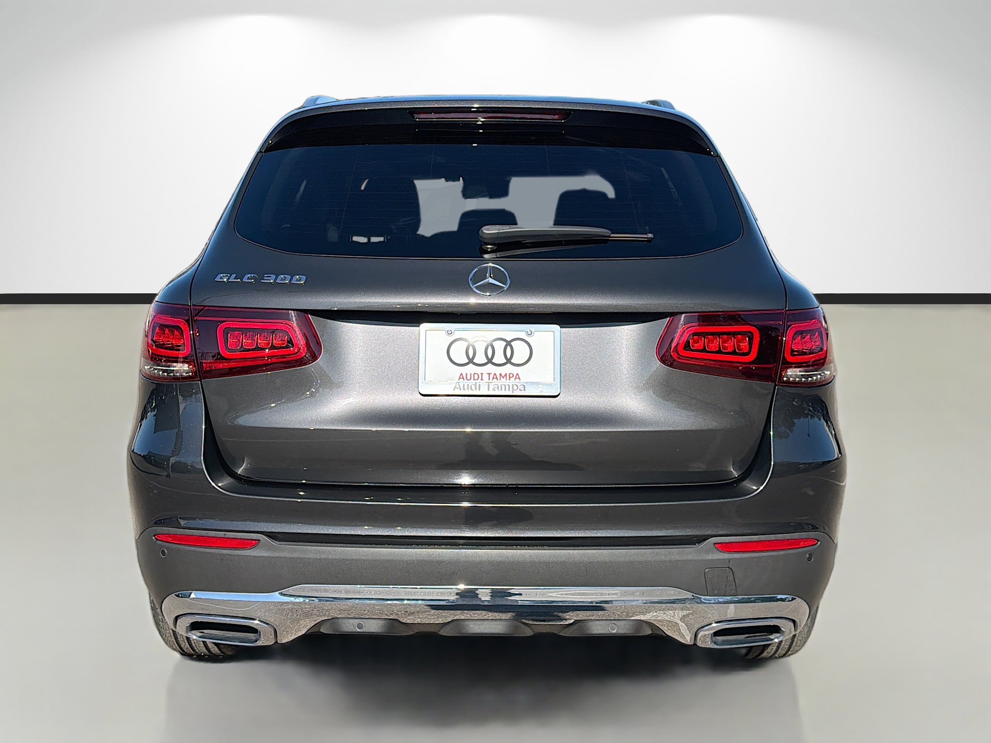 Used 2022 Mercedes-Benz GLC 300 image 4