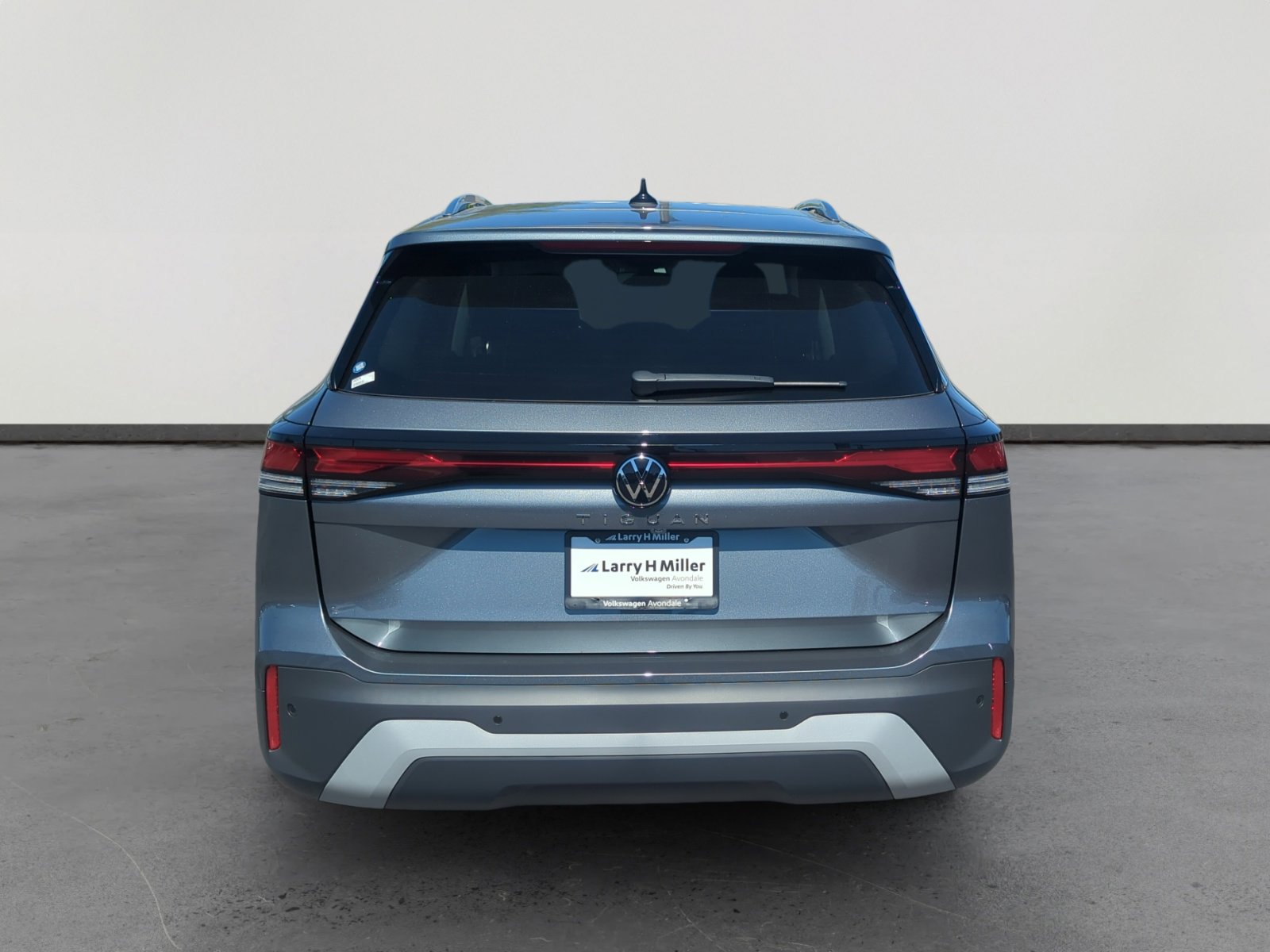 New 2025 Volkswagen Tiguan S image 4