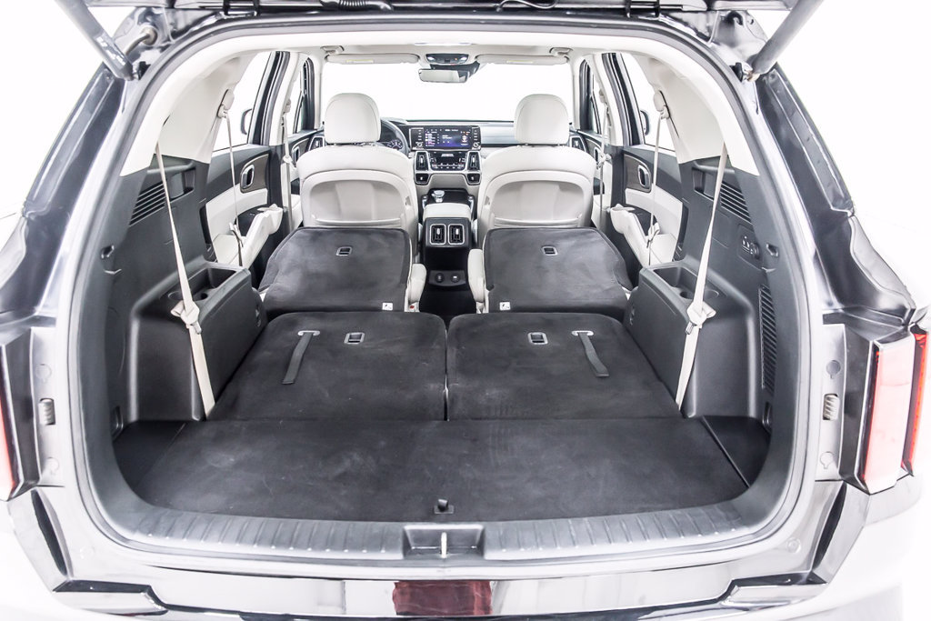 Used 2023 Kia Sorento EX w/ Panoramic Sunroof Package FWD image 38