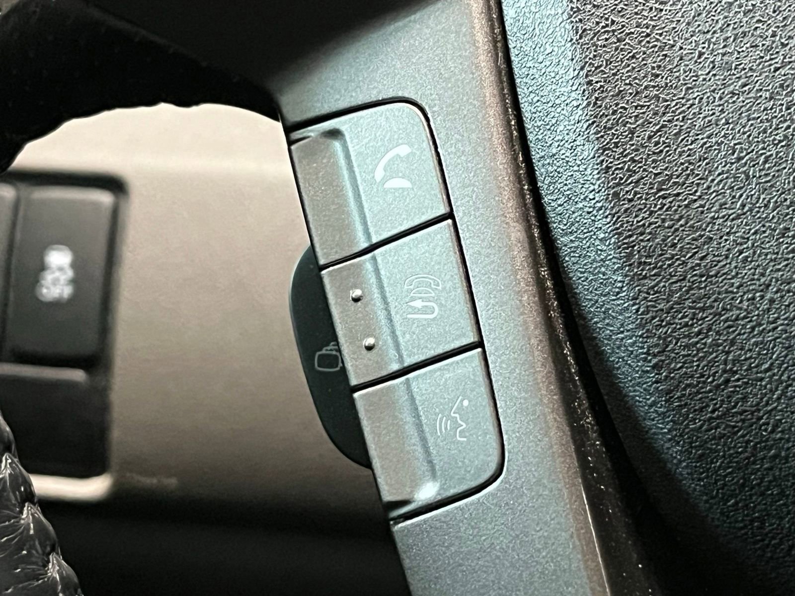 Used 2016 Honda Odyssey EX-L image 32