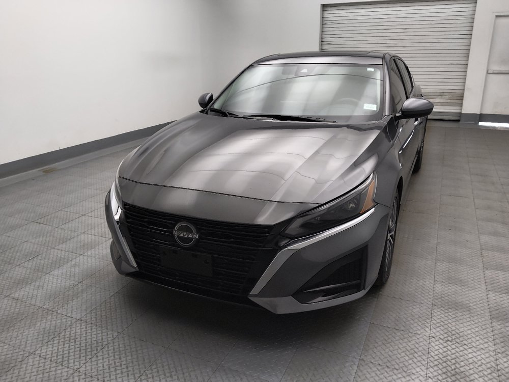 Used 2024 Nissan Altima 2.5 SV w/ SV Premium Package FWD image 15