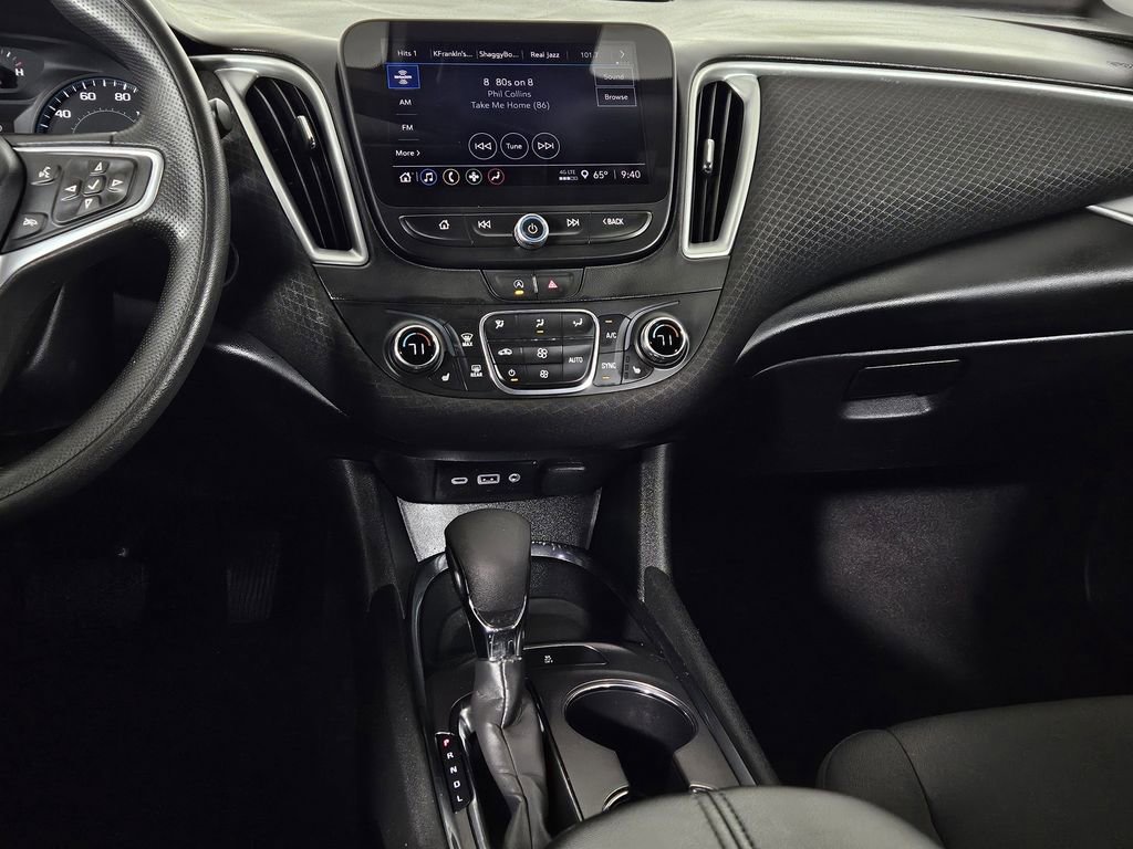 Used 2023 Chevrolet Malibu LT FWD image 7