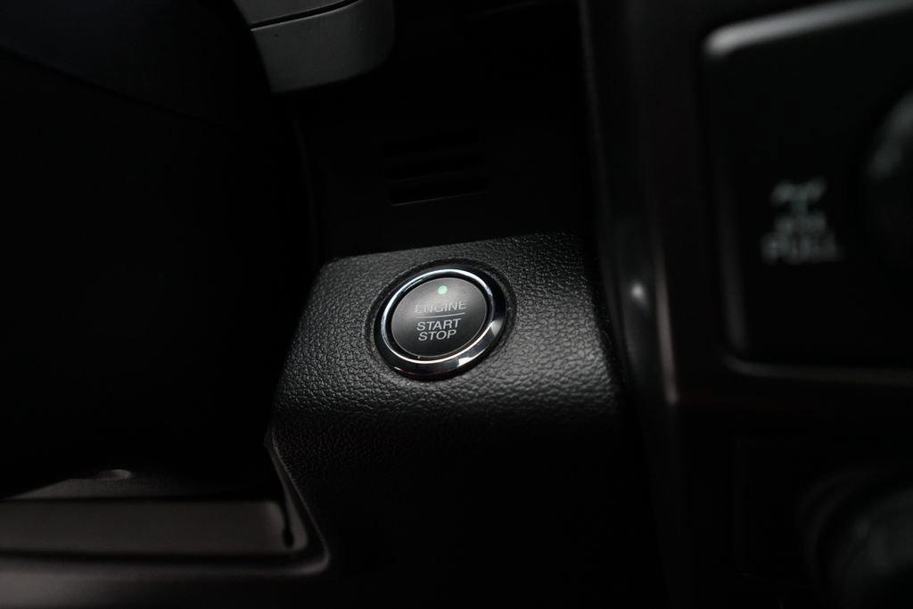 Used 2018 Ford F150 Lariat w/ Equipment Group 502A Luxury image 29