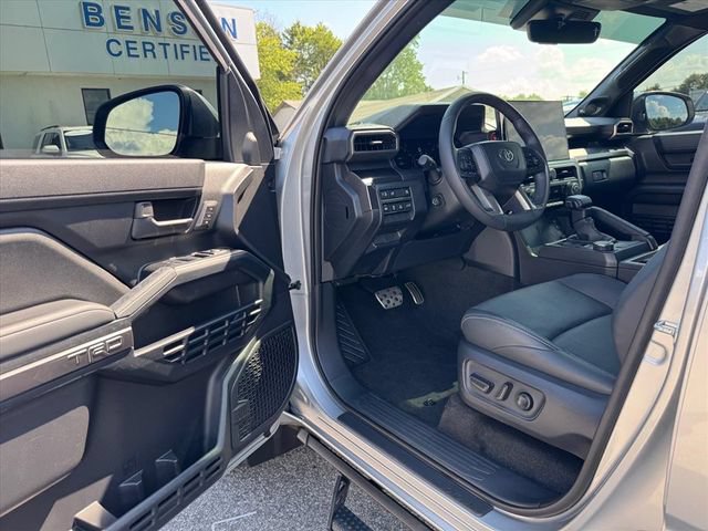Used 2025 Toyota 4Runner TRD Sport Premium RWD image 15
