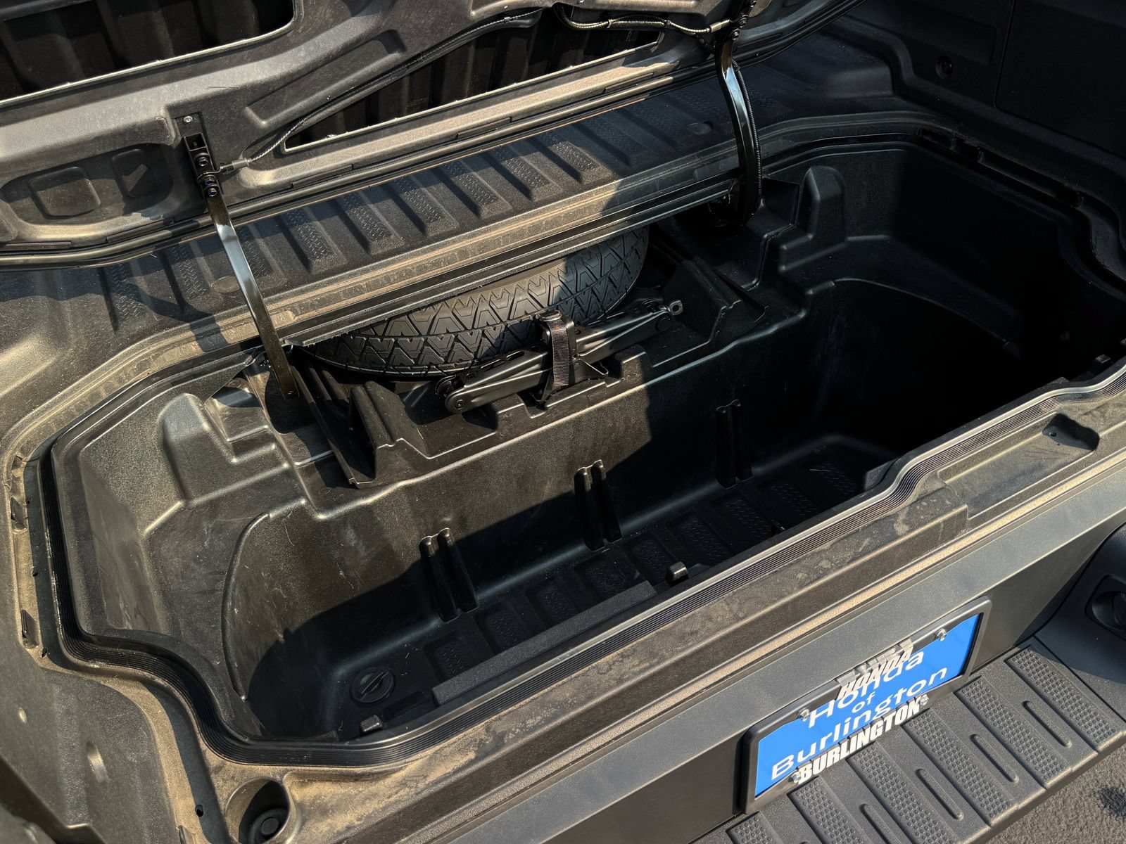 Certified 2024 Honda Ridgeline RTL+ image 33