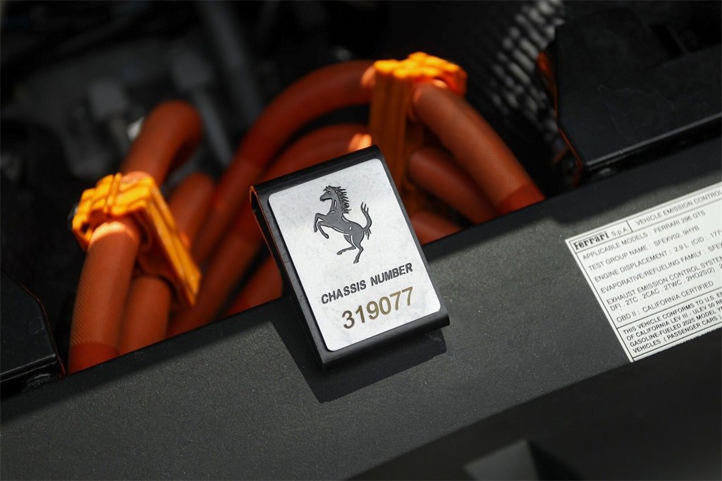 Certified 2025 Ferrari 296 GTS image 18