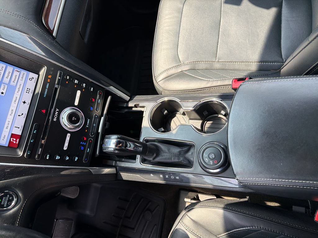 Used 2017 Ford Explorer Platinum AWD/4WD image 30
