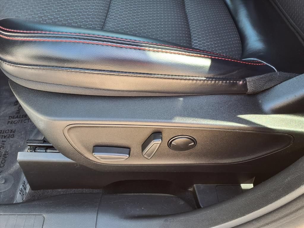 Used 2023 Ford Escape ST-Line FWD image 20