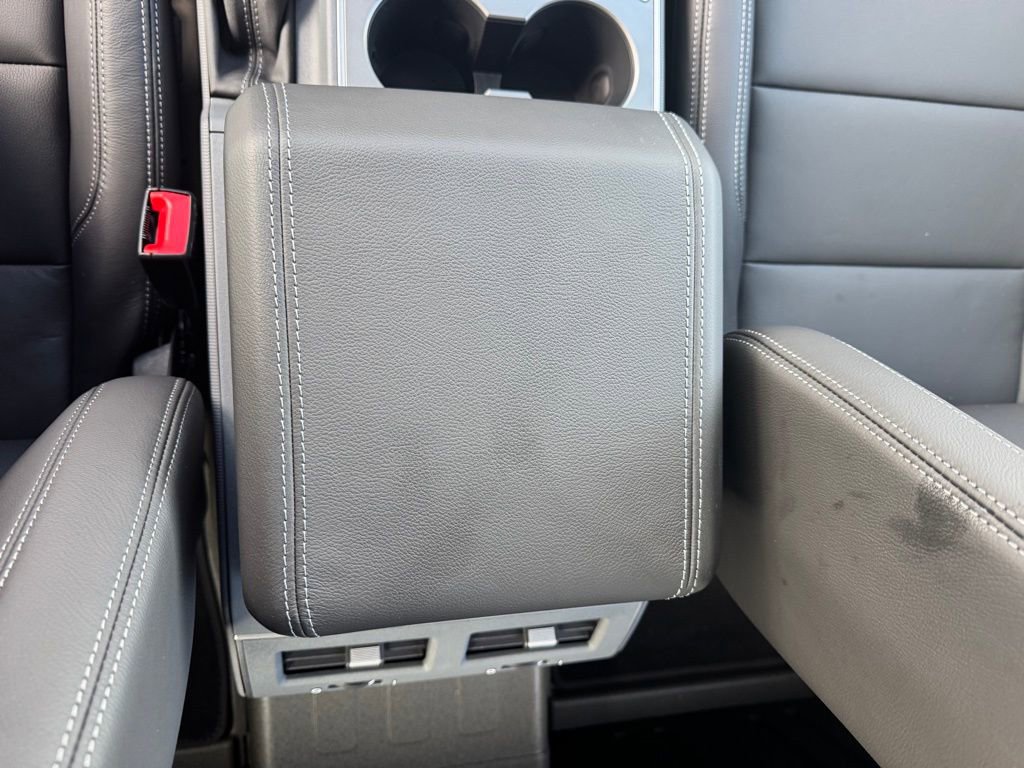 New 2025 INEOS Grenadier Fieldmaster Edition image 15