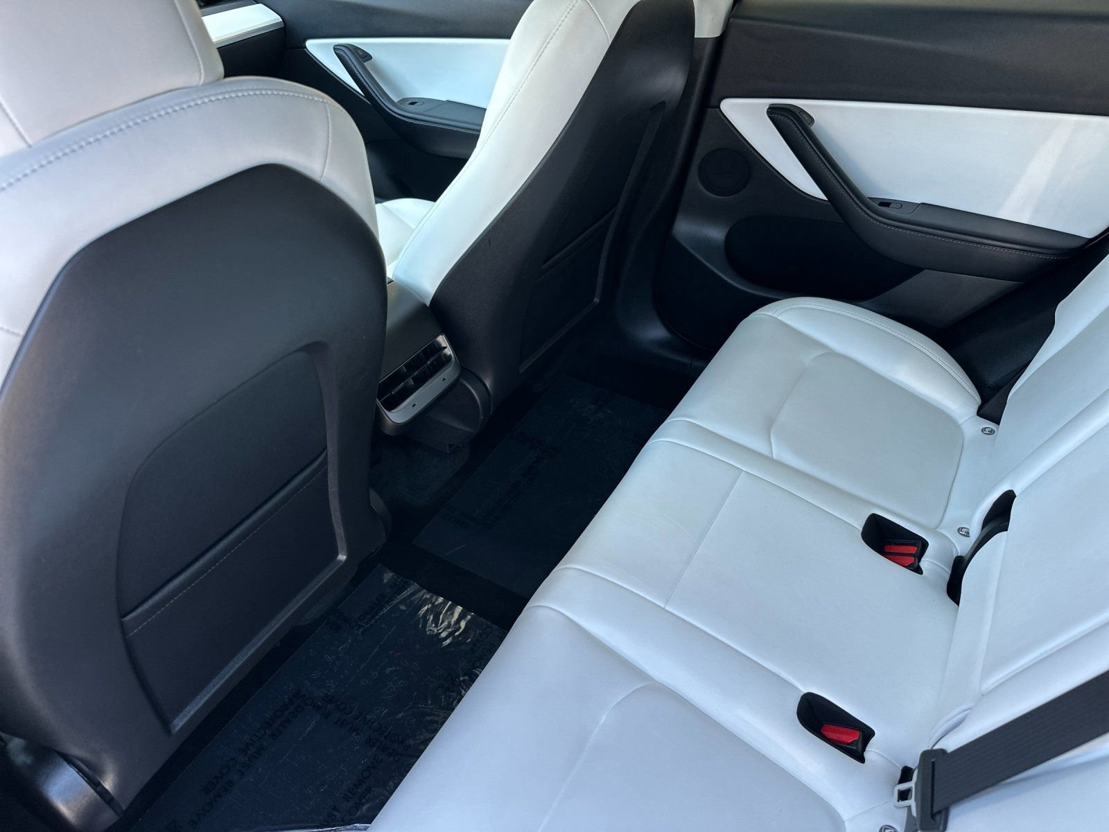 Used 2022 Tesla Model Y Performance AWD/4WD image 13