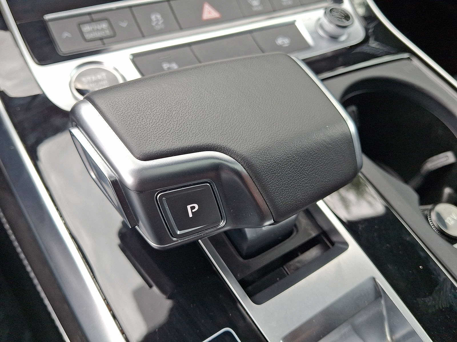 Certified 2024 Audi Q8 Premium Plus AWD/4WD image 18
