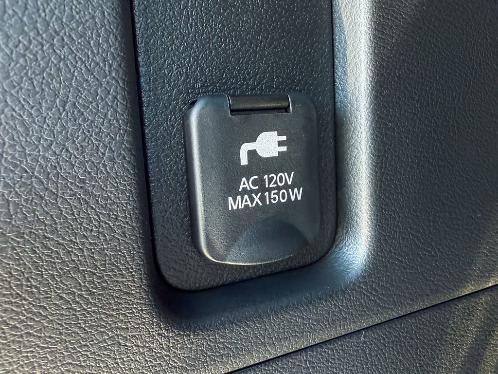 New 2026 Nissan Armada Platinum image 32