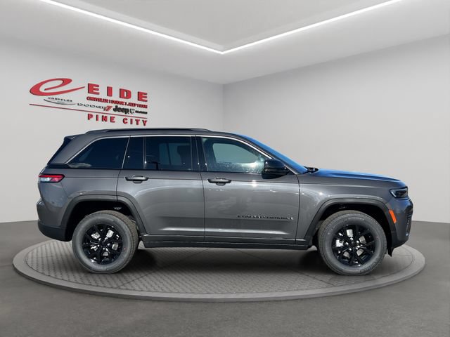 New 2026 Jeep Grand Cherokee Altitude AWD/4WD image 6