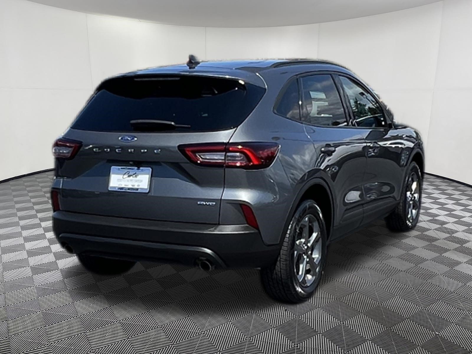Used 2025 Ford Escape ST-Line Select AWD/4WD image 6