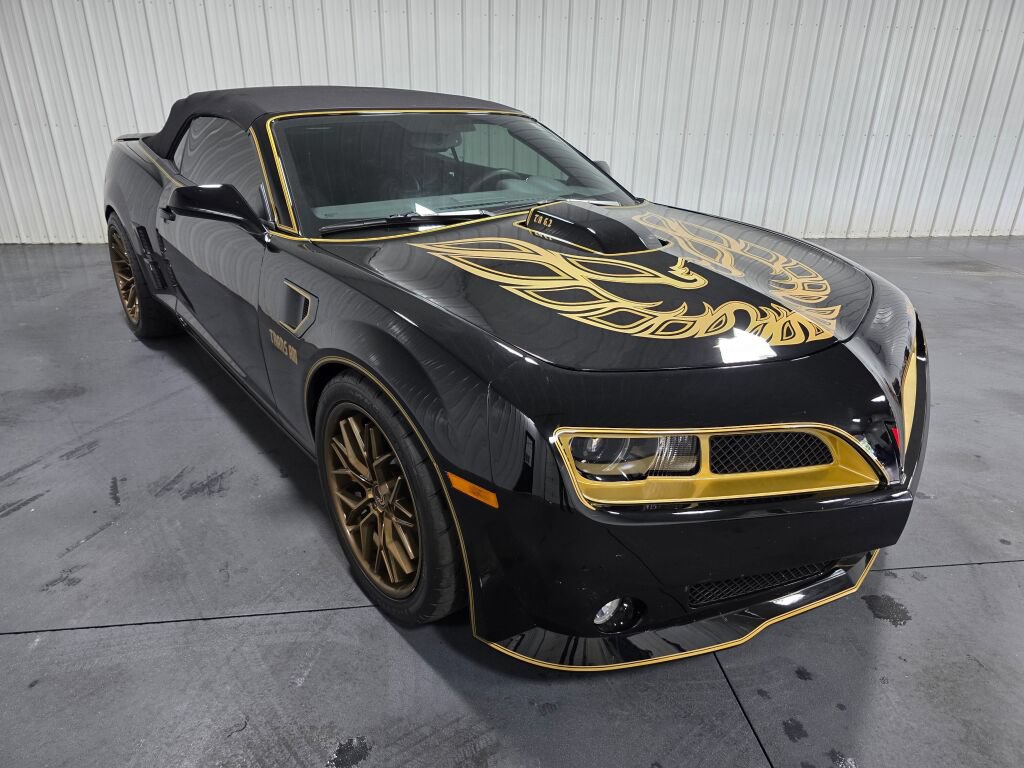 Used 2011 Chevrolet Camaro SS w/ RS Package RWD image 4