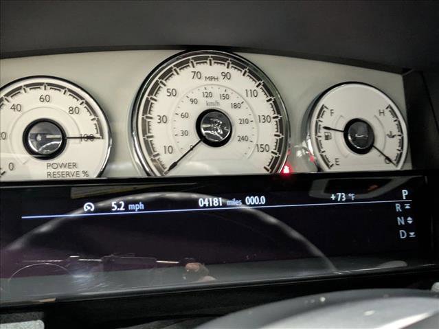 Used 2019 Rolls-Royce Dawn RWD image 10