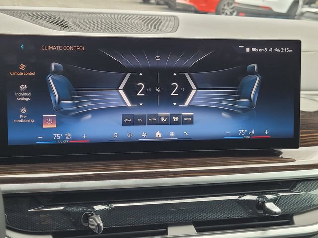 Used 2026 BMW X7 xDrive40i image 11