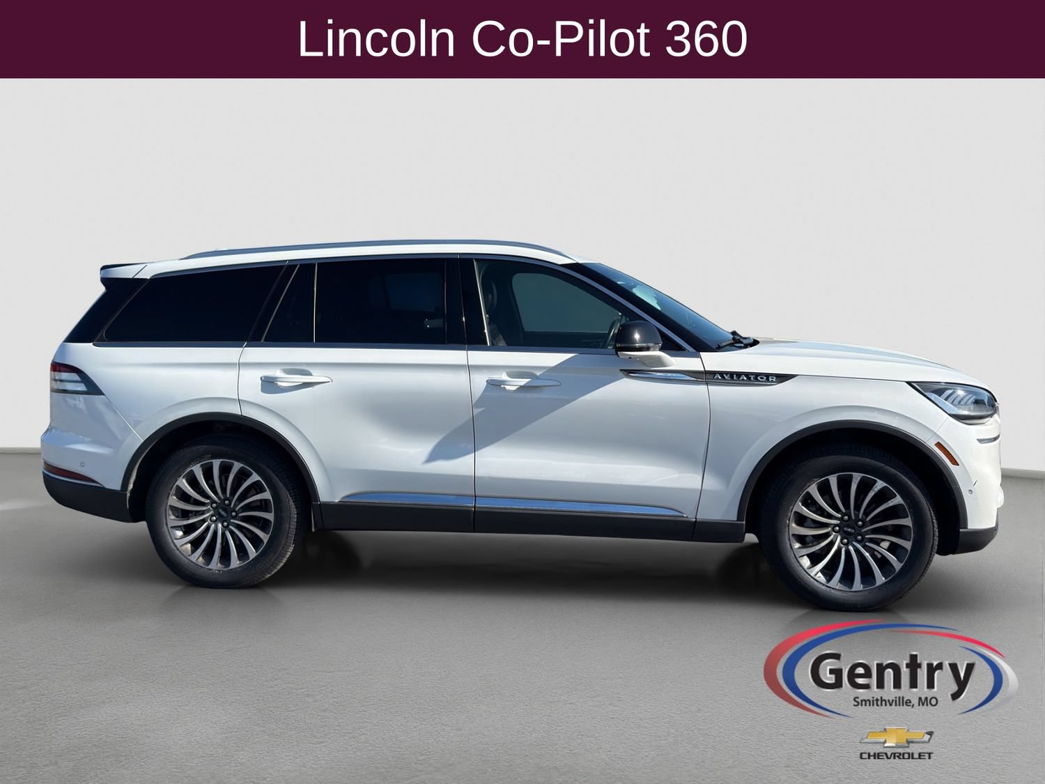 Used 2024 Lincoln Aviator Reserve w/ Elements Package Plus AWD/4WD image 7