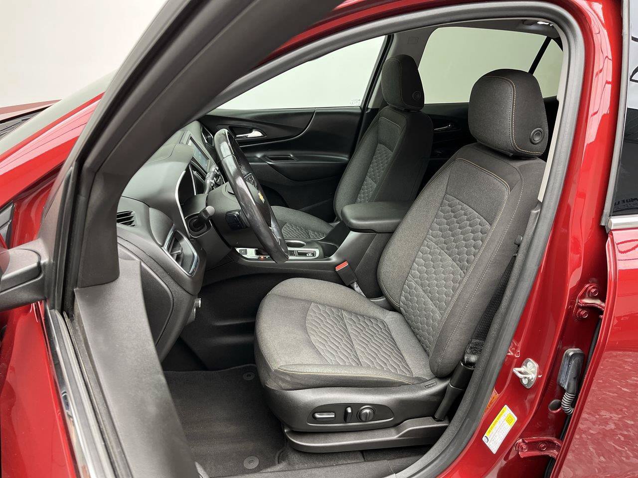 Certified 2018 Chevrolet Equinox LT AWD/4WD image 8