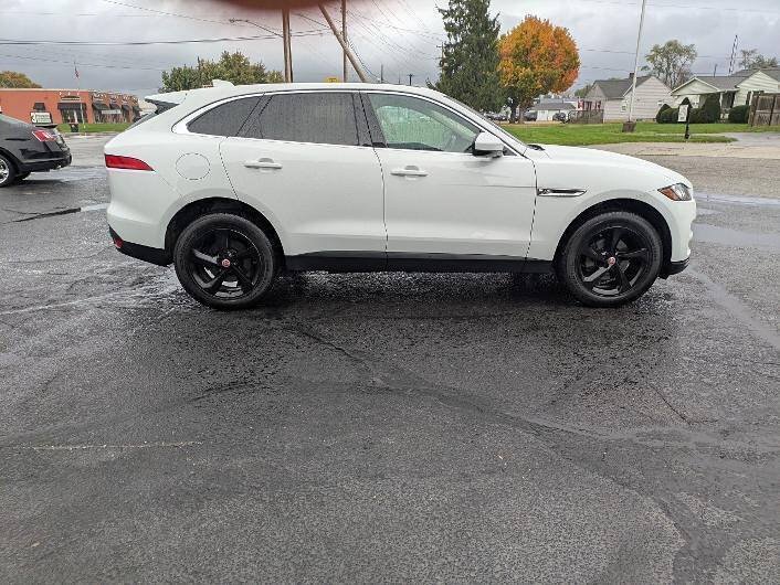 Used 2019 Jaguar F-PACE Premium AWD/4WD image 5