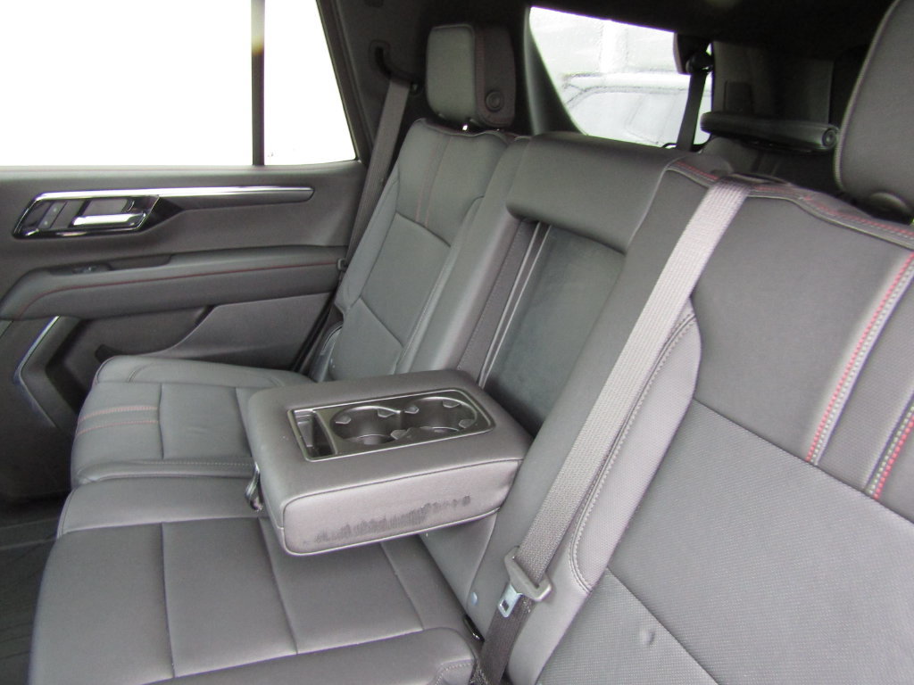 Used 2025 Chevrolet Tahoe RST AWD/4WD image 36