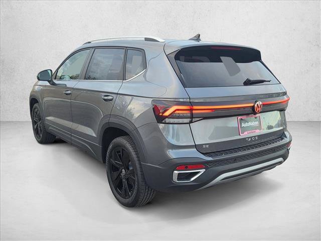 New 2026 Volkswagen Taos SE image 9