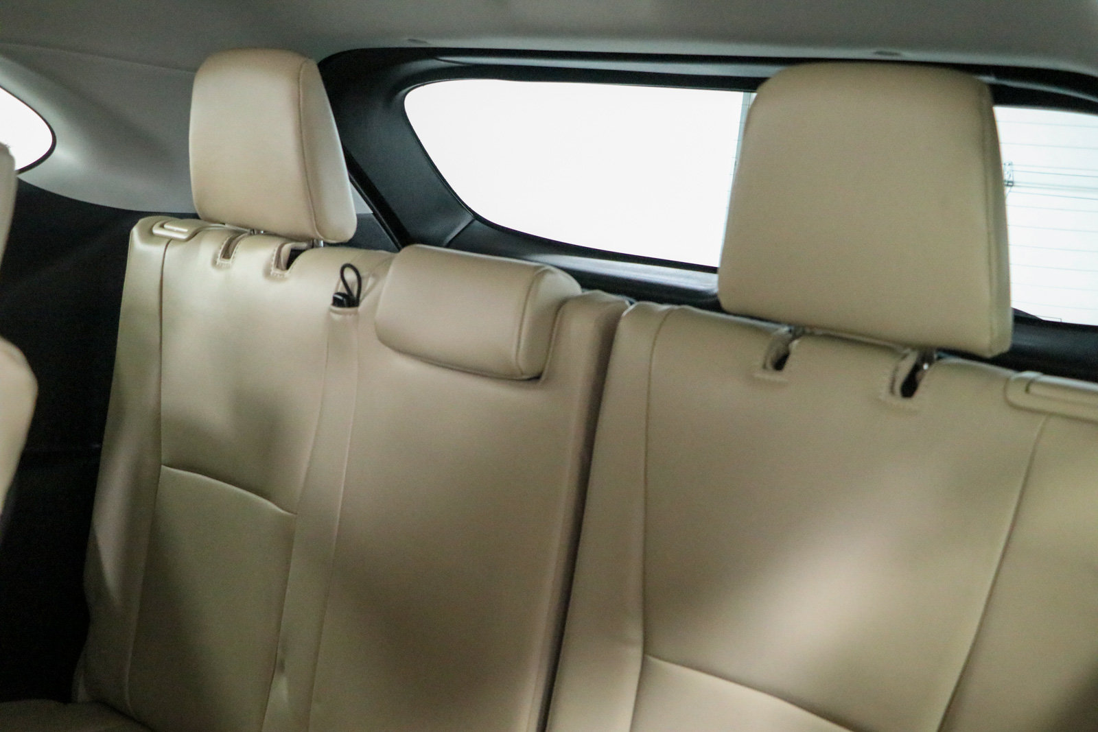 Used 2022 Toyota Highlander XLE FWD image 26