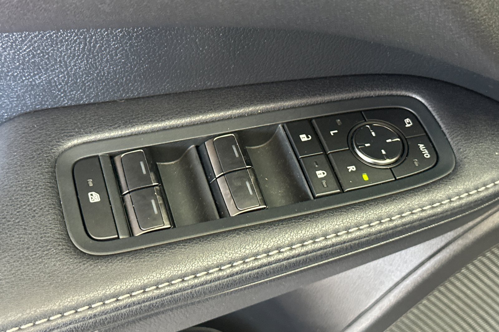 Certified 2024 Lexus RX 350 Premium w/ Convenience Package FWD image 13