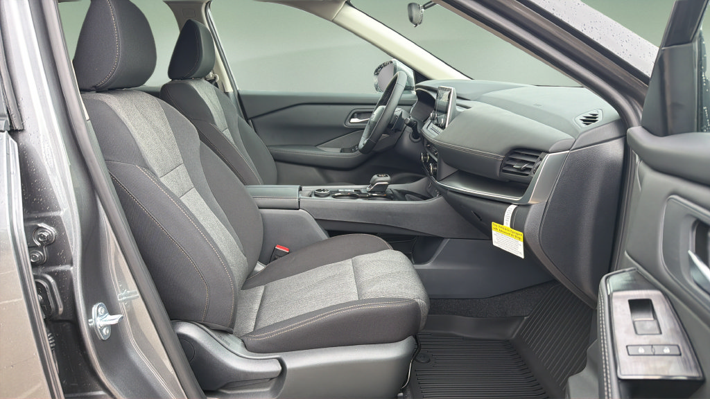 New 2026 Nissan Rogue SV AWD/4WD image 11