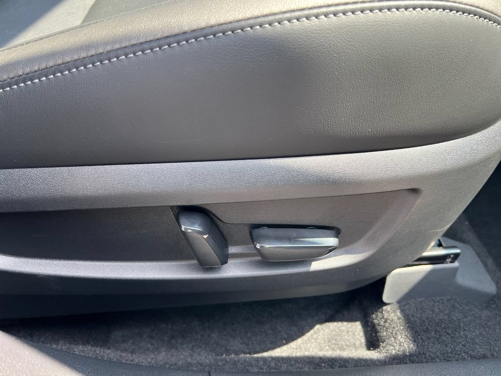 Certified 2025 INFINITI QX50 Luxe AWD/4WD image 14