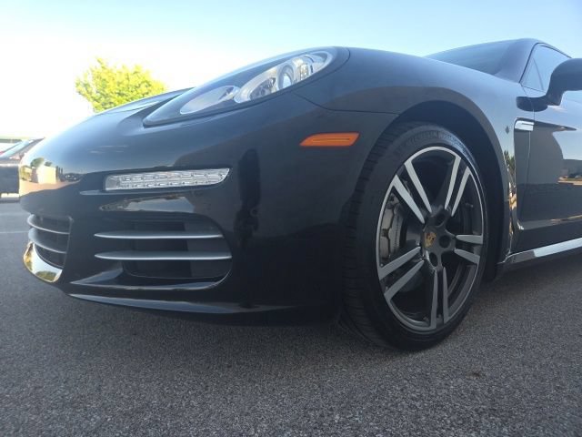 Used 2014 Porsche Panamera 4S AWD/4WD image 18