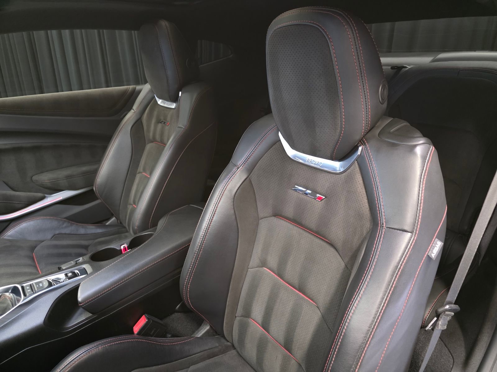 Used 2022 Chevrolet Camaro ZL1 image 18