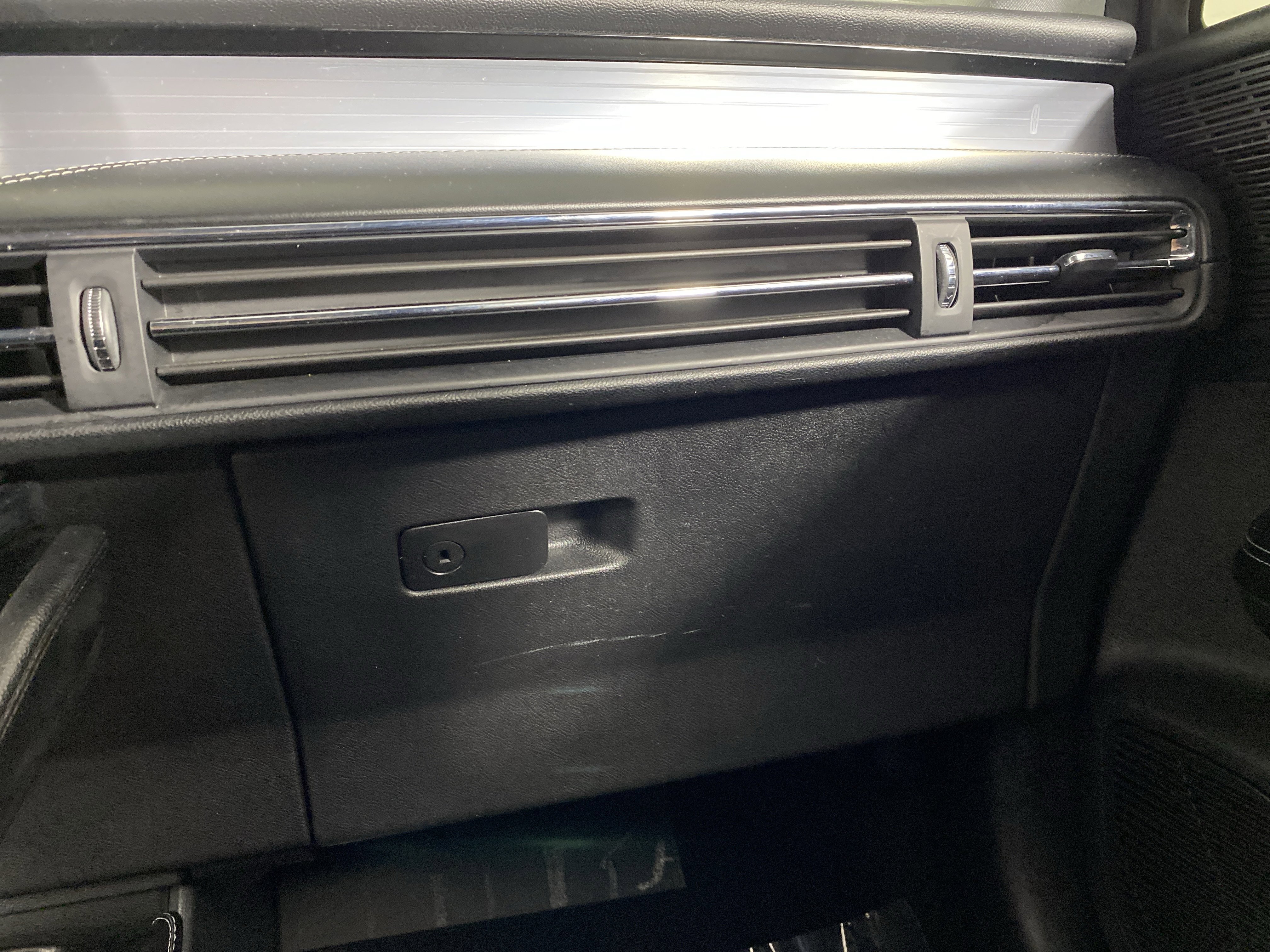 Used 2020 Lincoln Corsair AWD w/ Equipment Group 101A image 31