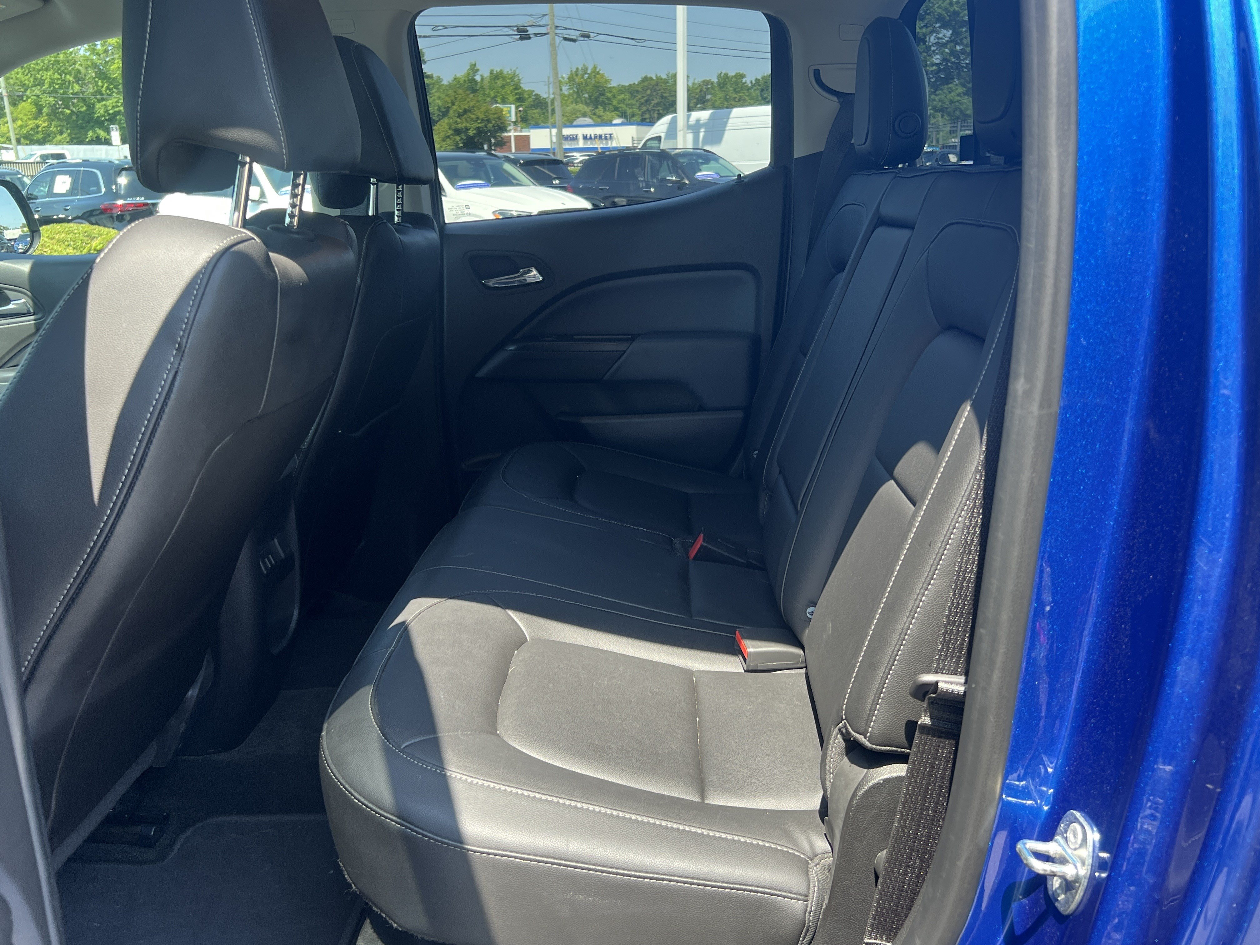Used 2018 Chevrolet Colorado Z71 AWD/4WD image 33