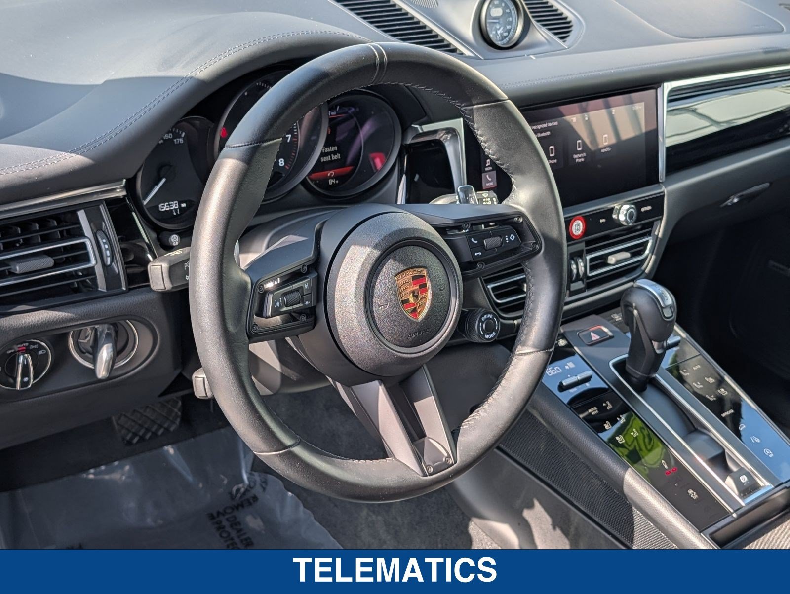 Used 2025 Porsche Macan Turbo AWD/4WD image 23