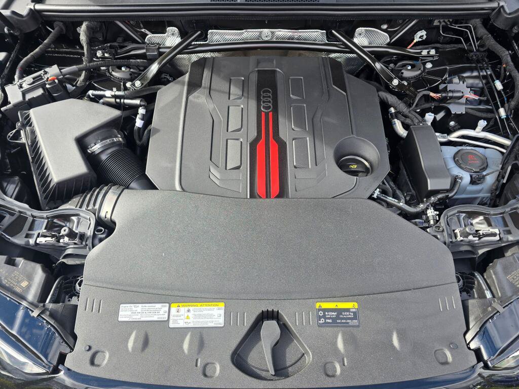 New 2026 Audi SQ5 Premium Plus AWD/4WD image 9